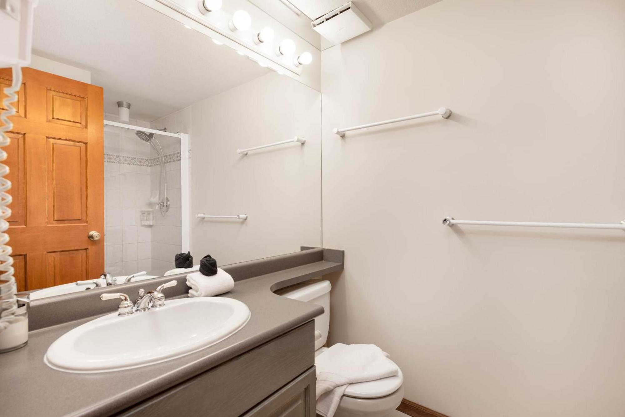Stoney Creek Sunpath By Whistler Premier Apartment Luaran gambar